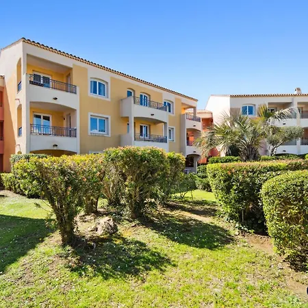 Apartment In In A Les Issambres